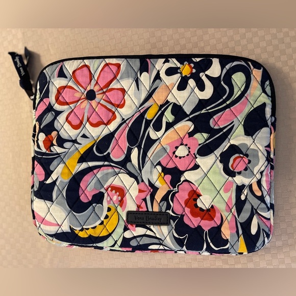Vera Bradley Mod Paisley padded zip iPad/tablet sleeve matching zip pencil case - Picture 2 of 10